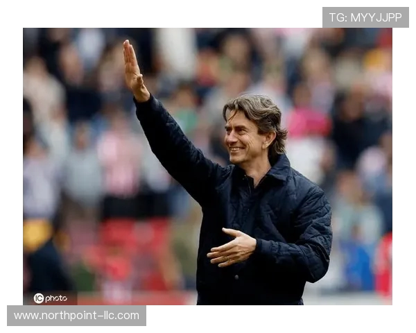 托特纳姆热刺的球迷风波:弗兰克的言论背后有什么故事?