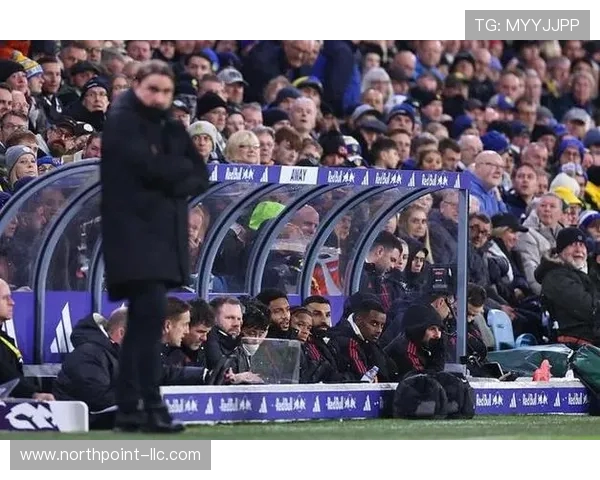 连续3轮替补！40万周薪头牌炮轰红军：被当成替罪羊 主帅不想留我